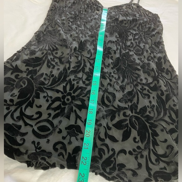 Y2K Black silk velvet burnout chemise, Victoria’s Secret size M - Picture 7 of 14